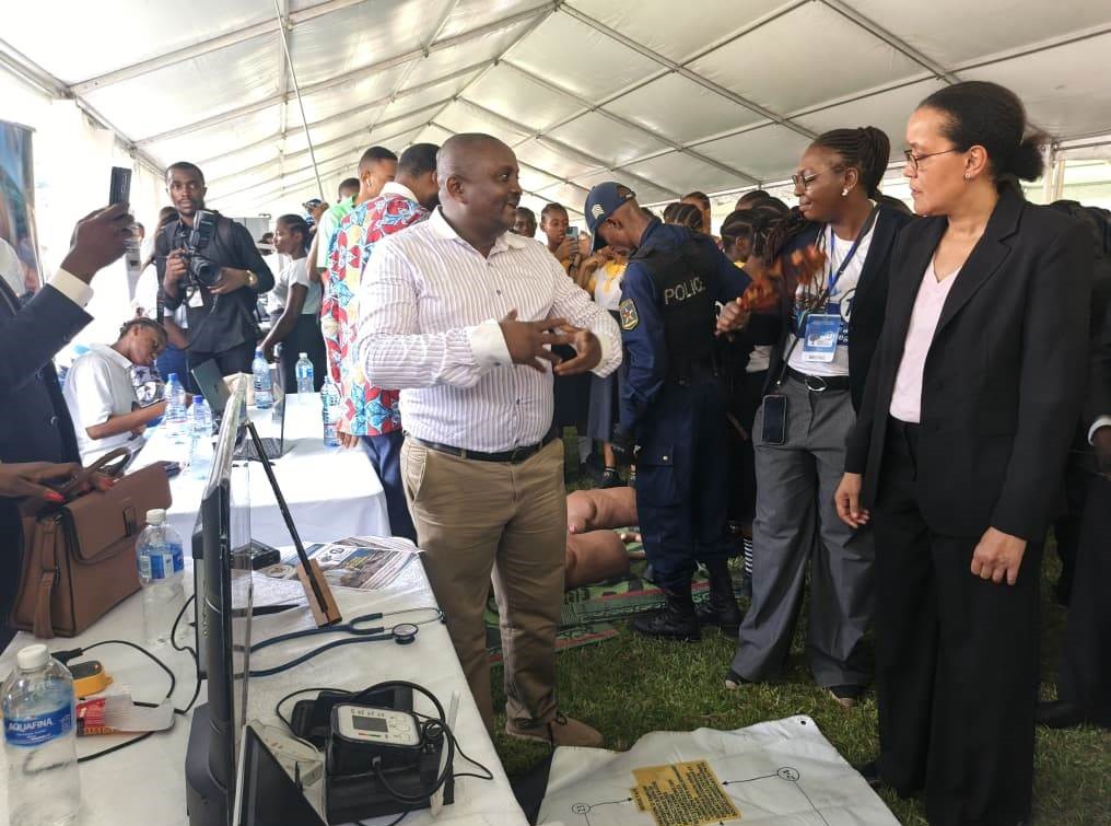 L'IGSC a pris part à la semaine de la science et de la technologie à l'Athénée de la Gombe