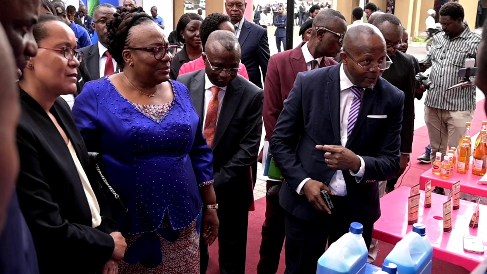 Le Génie Congolais s'invite à l'école : Le Ministère de l'ESURSI à travers l'IGSC et le Ministère de l'Éducation Nationale unissent leurs forces pour stimuler l'innovation dès le bas âge